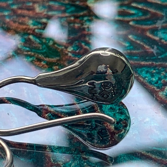 Silpada Vintage Petite Perfect Pair Sterling Earrings - Picture 7 of 10